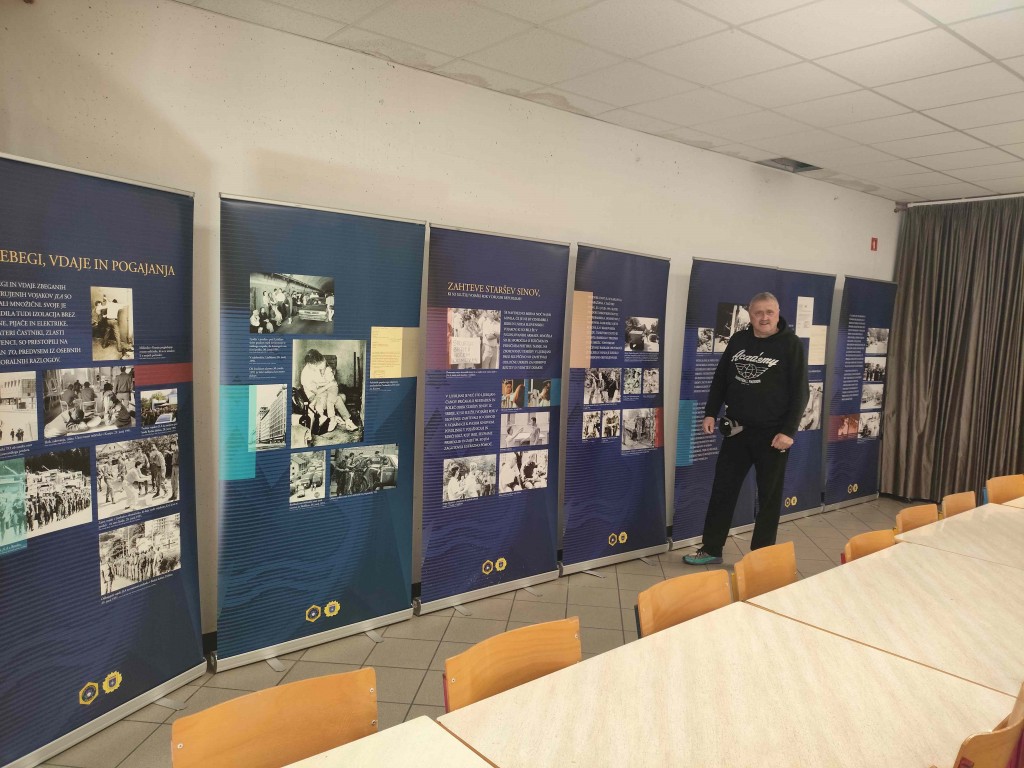 OŠ Šempas - postavitev razstave