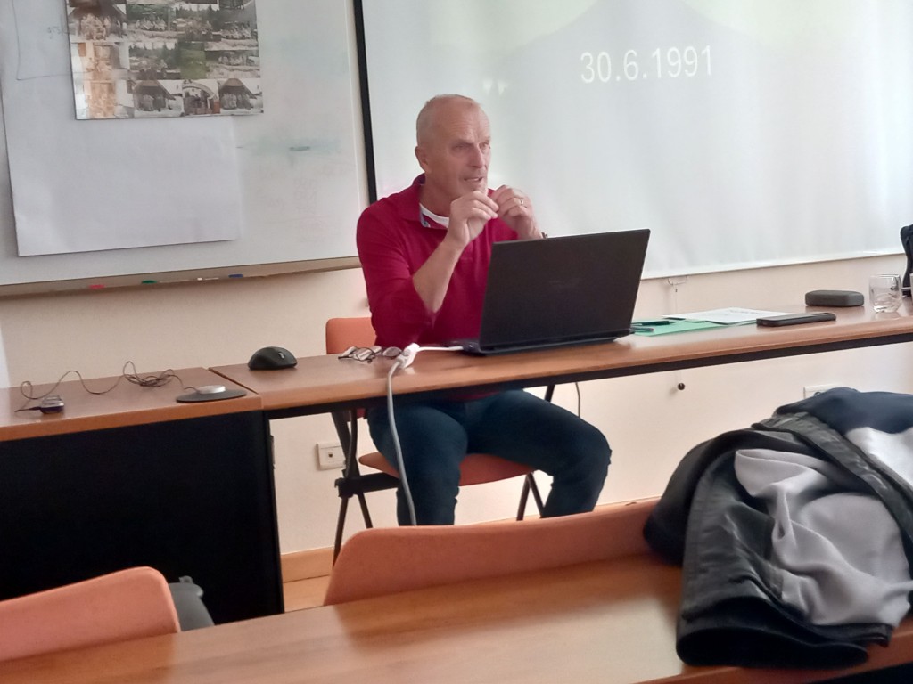 Tolmin - okrogla miza o dogodkih na Šentviški gori