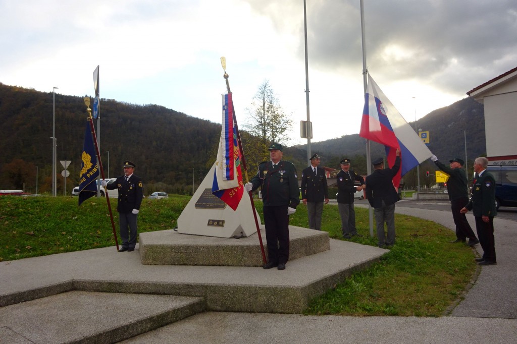 Tolmin, dvig zastave ob dnevu suverenosti